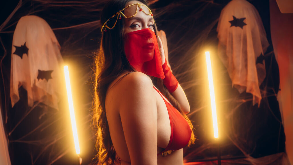 Watch SammyCollens live on cam at LiveJasmin