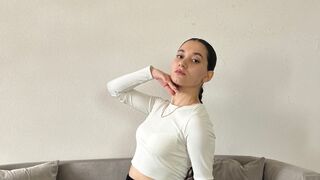 Free Nude BettyMaldonado