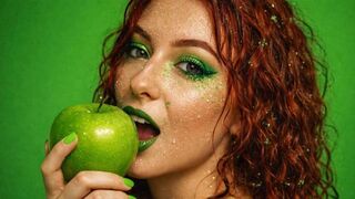 BiancaFlame, live now on LiveJasmin