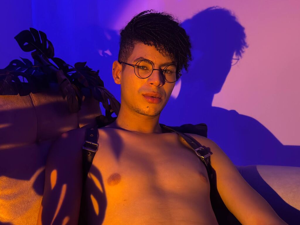 ThiagoSaenns Profile Image