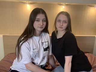 ArleighAndLynn - LiveJasmin Couple 