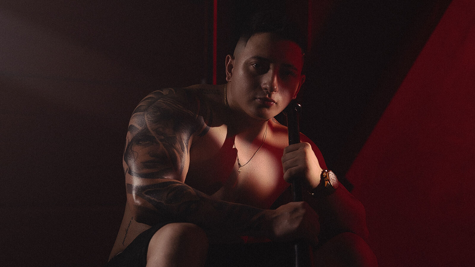 ZackMill glamour portrait