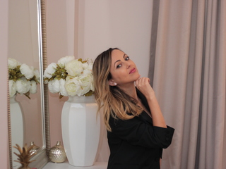 live sex chat room AlexiaOlis