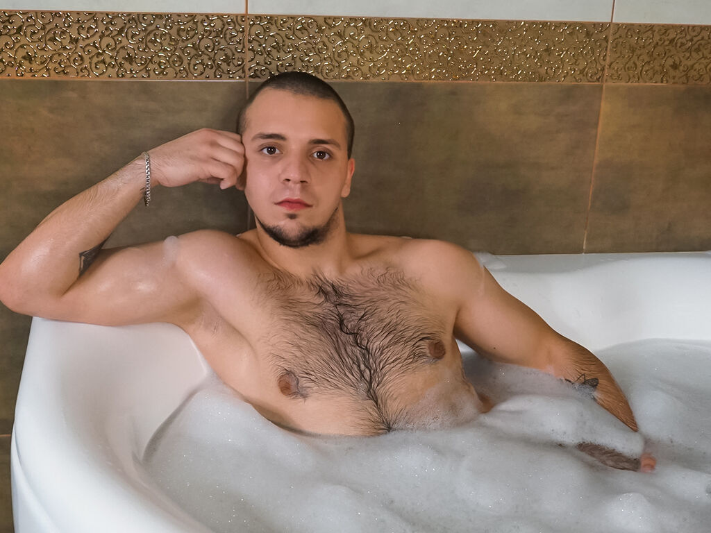 DominikToreo's live cam