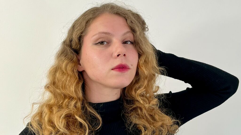 ElinaLokke's profile from Jasmin at GirlsOfJasmin'