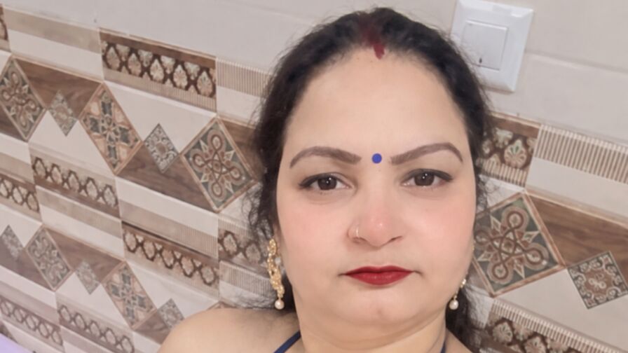 Watch RuhiShrma live on jobsporn.net