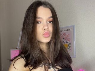 KatieFoxie Camgirls live