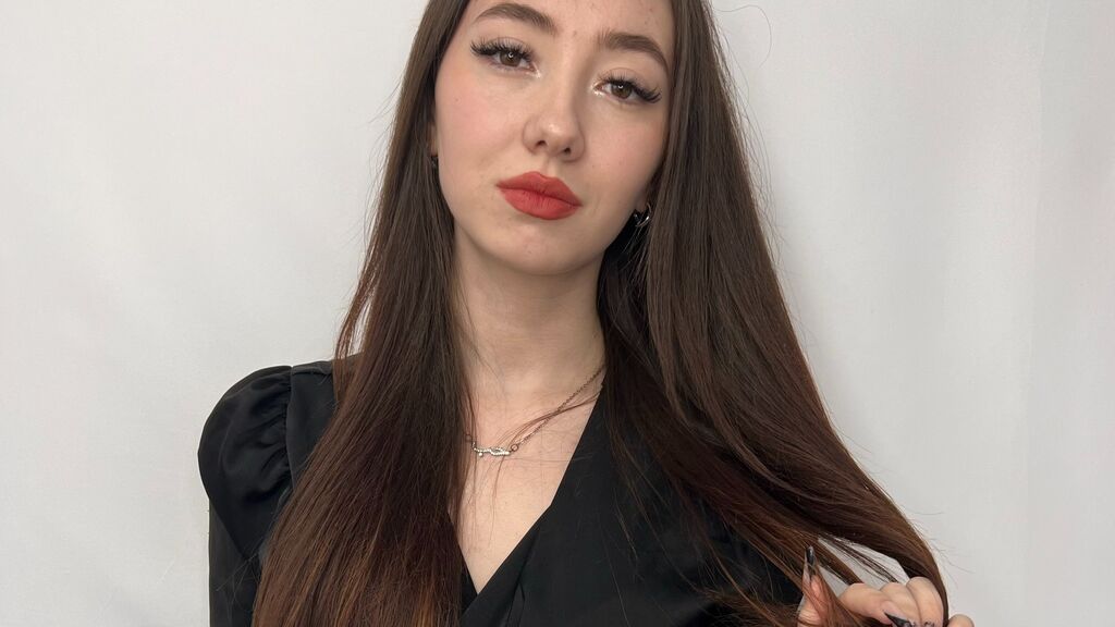 OrvaFitt online on GirlsOfJasmin