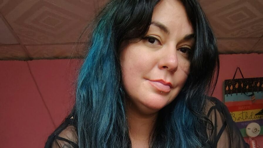 Watch ValeryBlue live on Pparser