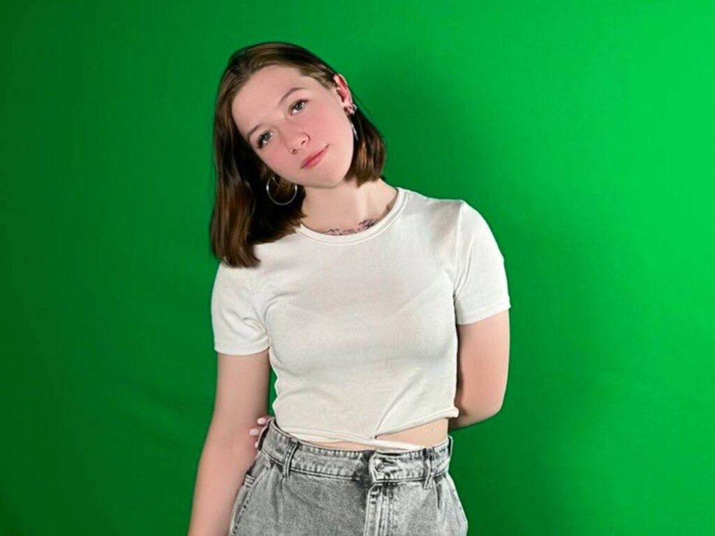 BreanCiviello LiveJasmin model