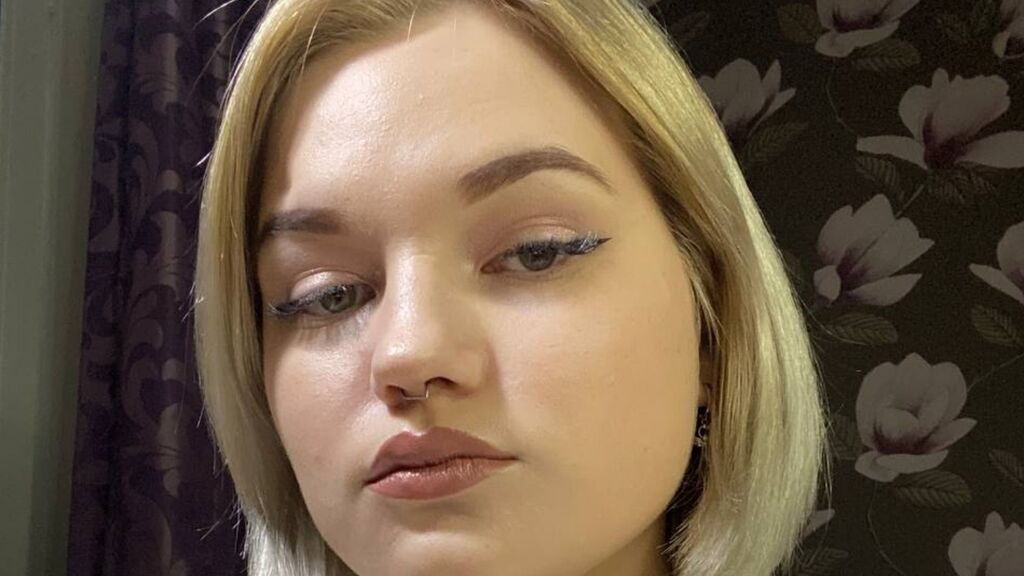 LeslieEdward's profile from Jasmin at GirlsOfJasmin'