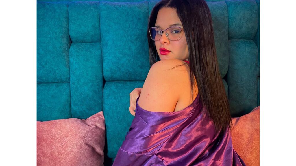 JimenaPhillips's profile from Jasmin at GirlsOfJasmin'