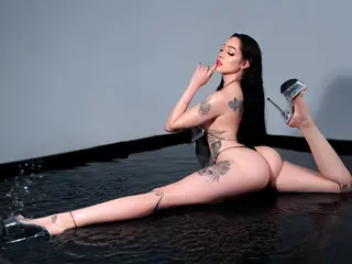 Show privé avec AlesandraLovi