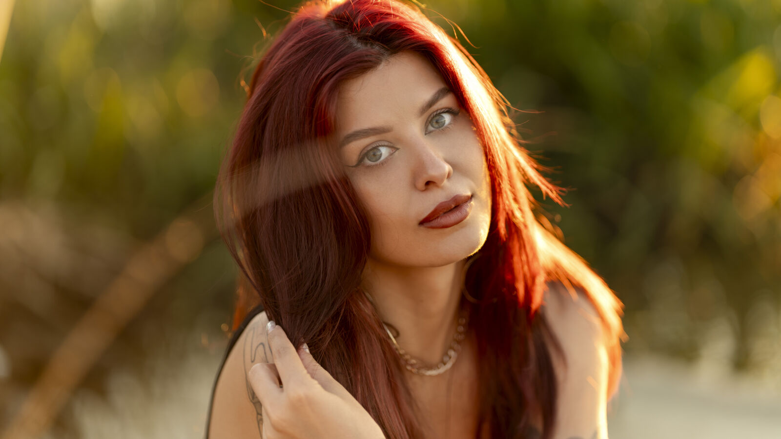 NicoleMun erotic portrait