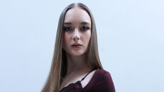 Free Nude DorothyRoutzen