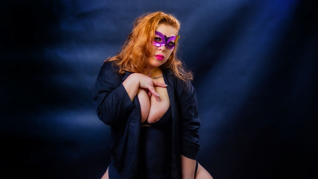 SiennaVoss online on GirlsOfJasmin