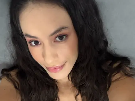 Chat with Honeybrooke