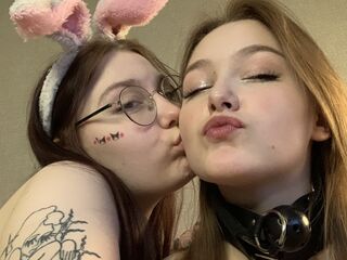 OttilieAndSheena Oral live sex