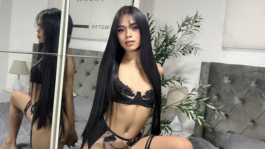 Watch BernadethGrey live on Viva LiveCam🔔