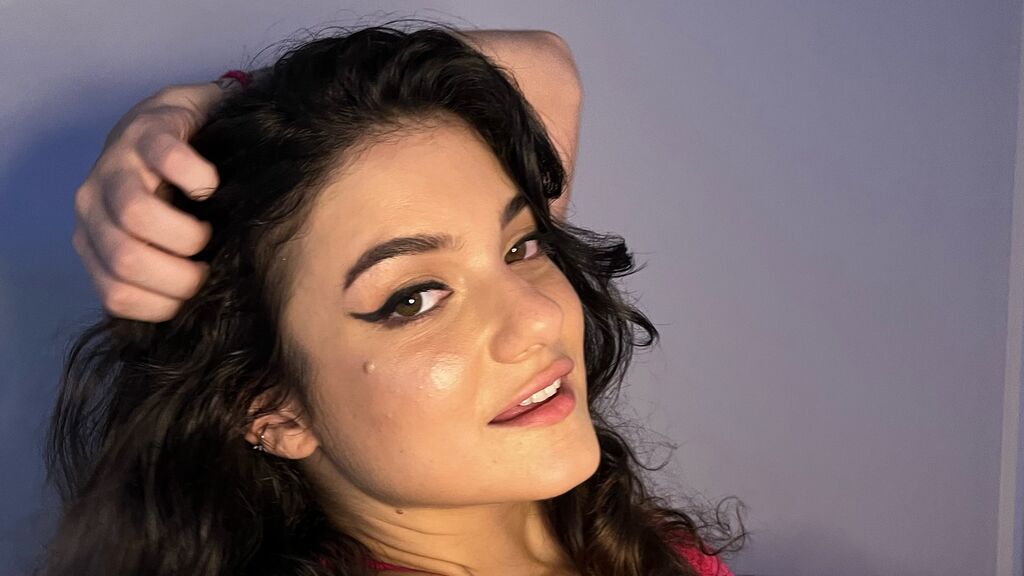 MayaVox's profile from Jasmin at GirlsOfJasmin'