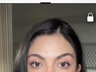 LolaPrice Porn Show