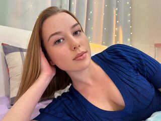 Webcam model VictoriaBriant from Web Night Cam