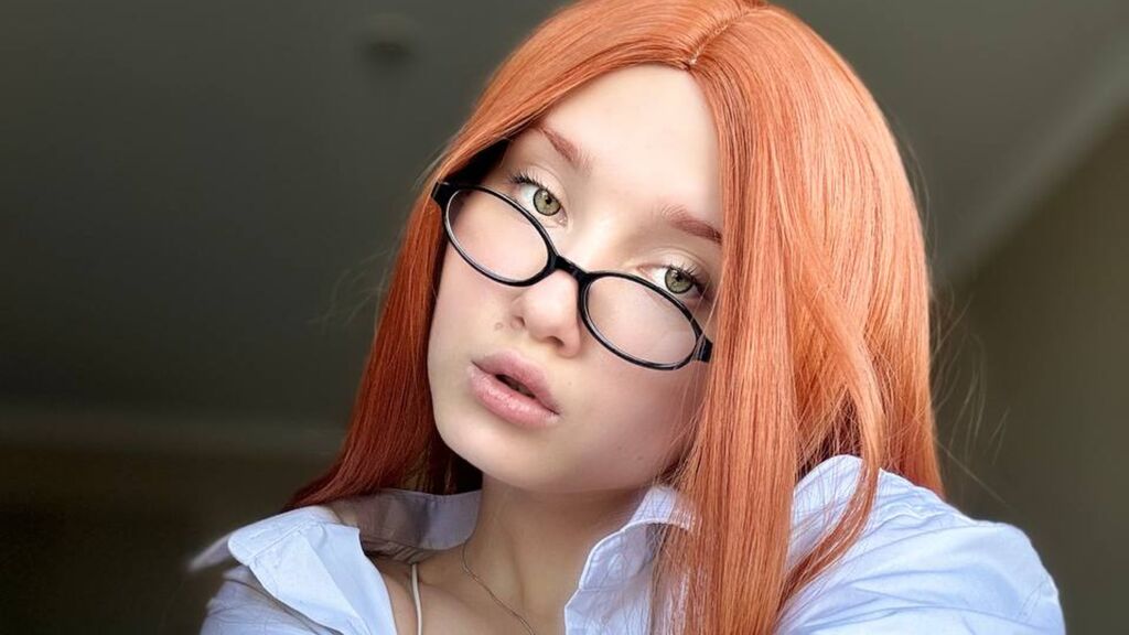 MistyFevere live cam model at LiveJasmin