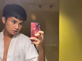 IvanLauren - LiveJasmin Deepthroat Dildo Smoke Boy 