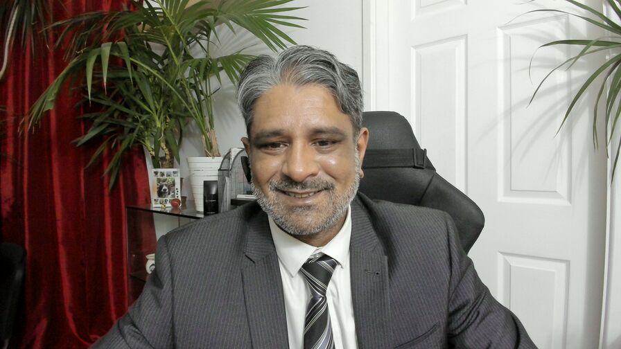 Join VijayBalia’s Live Webcam Show
