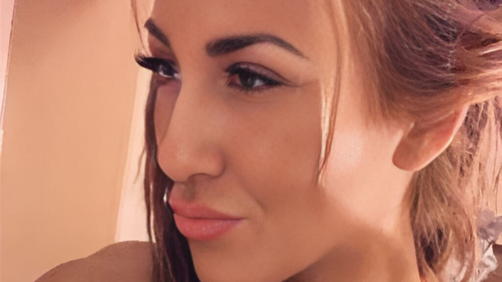 BETH's profile from Jasmin at GirlsOfJasmin'