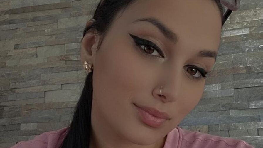 View MiraBennett Naked Private