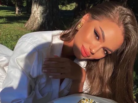 Chat with VanessaEvian