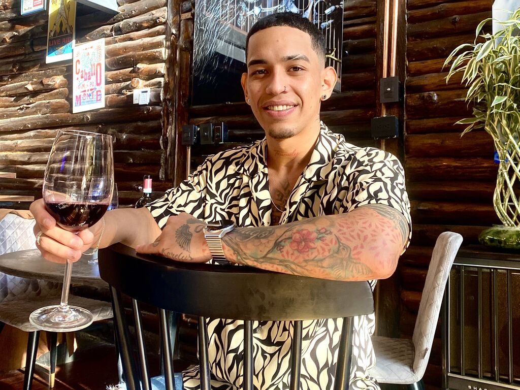 DamianReyes Profile Image