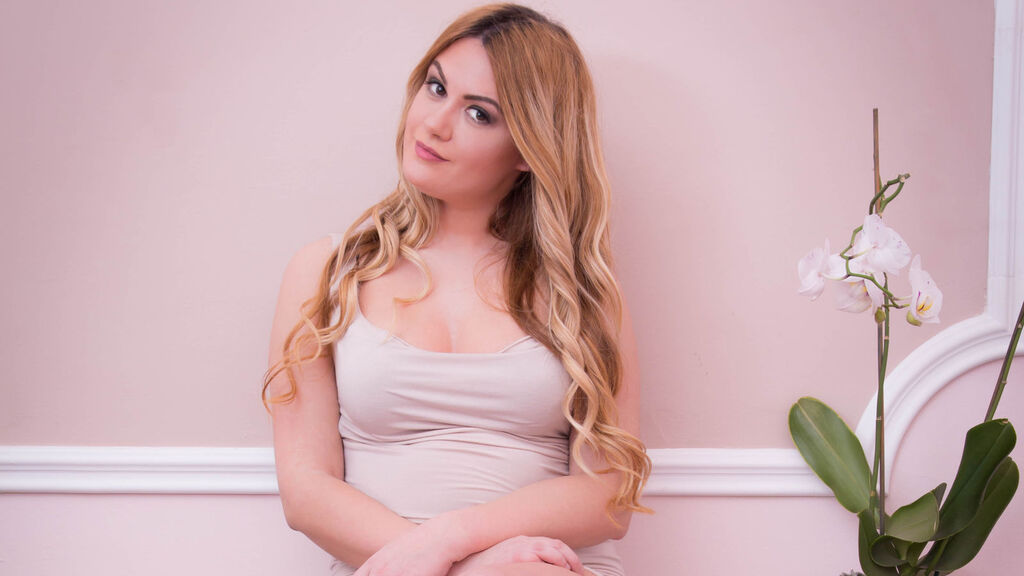 ViktoriyaSilva Live Chat on LiveJasmin