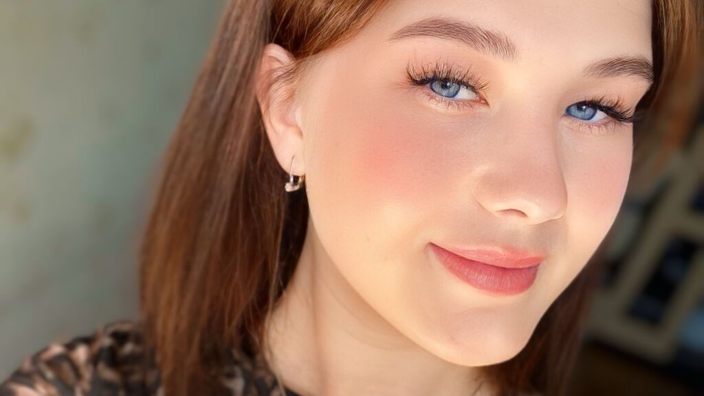 KatiOrone's profile from Jasmin at GirlsOfJasmin'