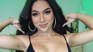 MikaWilson Live Webcam on LiveJasmin