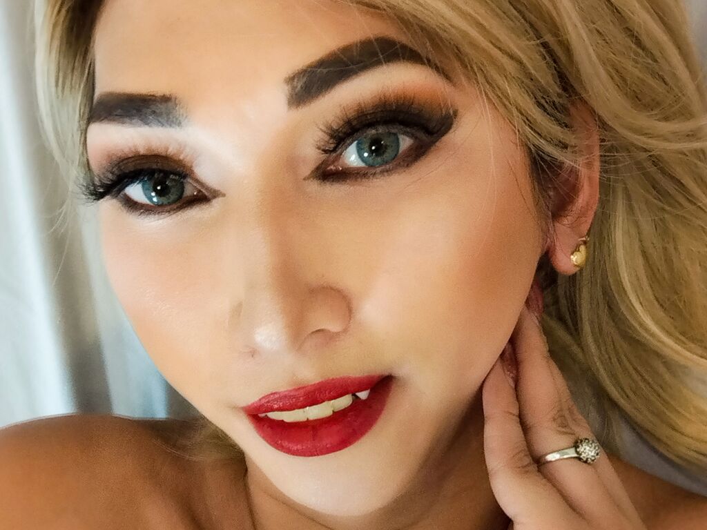 AnasmithWilson Nackt