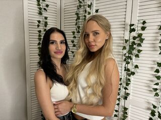 DorettaAndLynne - LiveJasmin Couple 