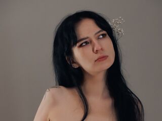 AlisseKen]