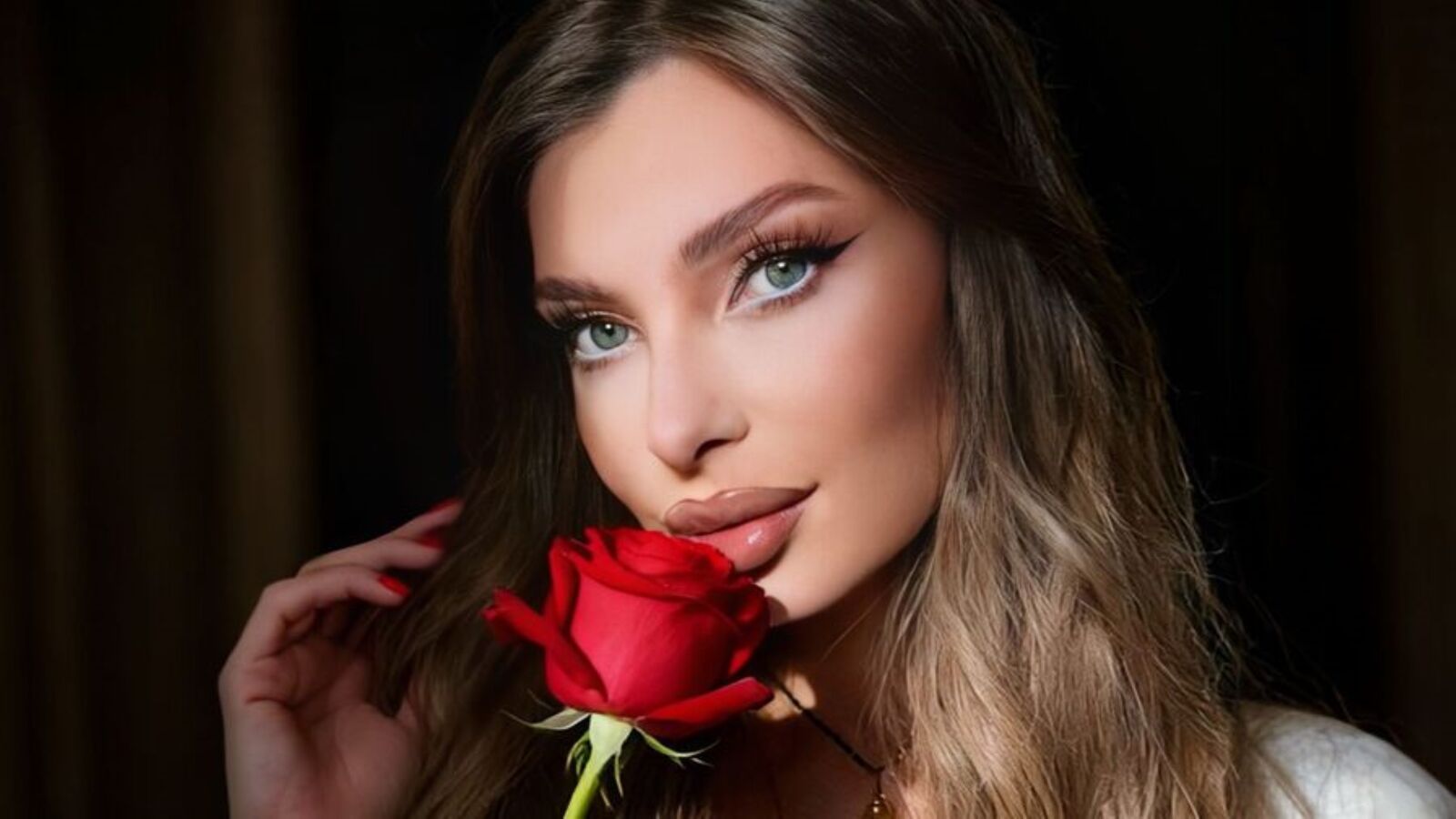 Alessia erotic portrait