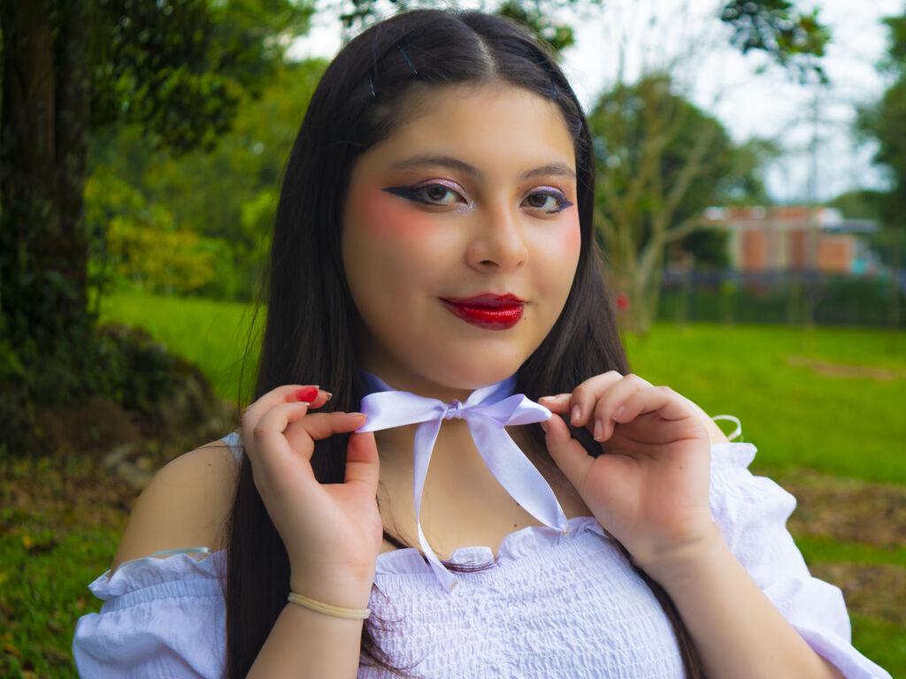 AnnaBeltrann show preview