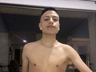 TomBlue - LiveJasmin Teen Boy 