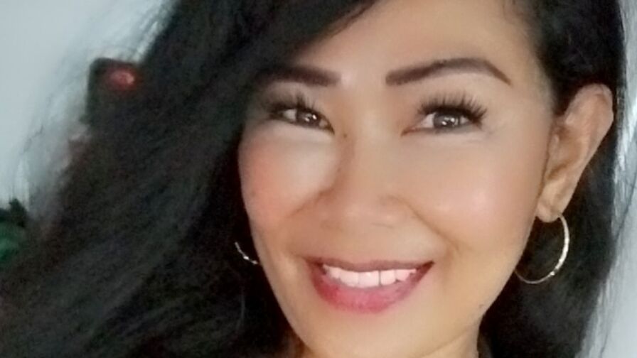 AsherraMay Live Sex Chat at GPX Cams