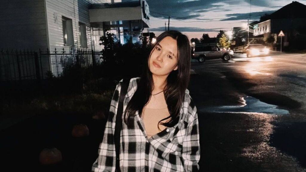 MonaHesley's profile from Jasmin at GirlsOfJasmin'