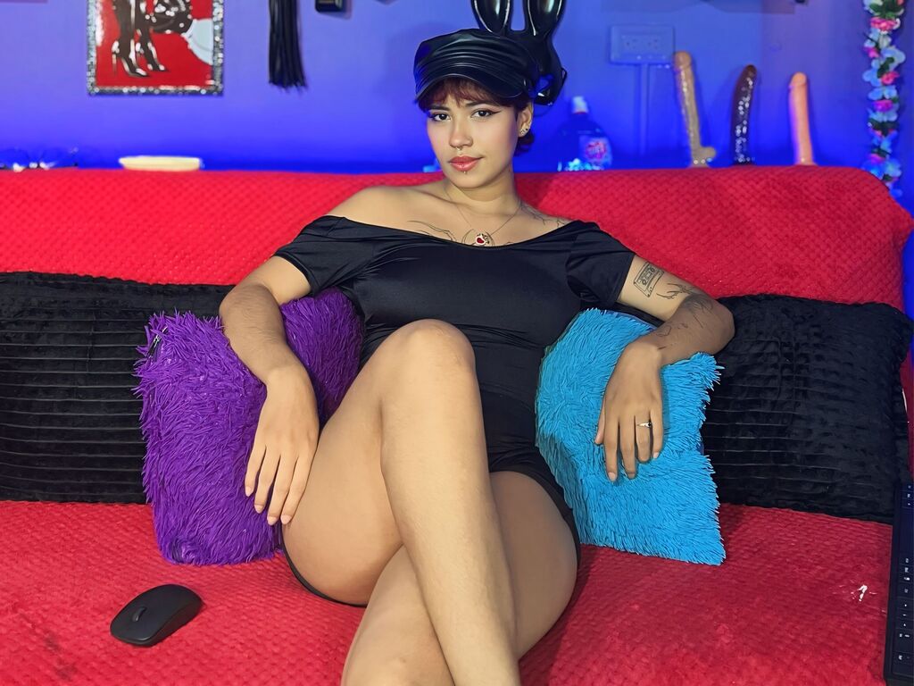 RousseParkke Nude
