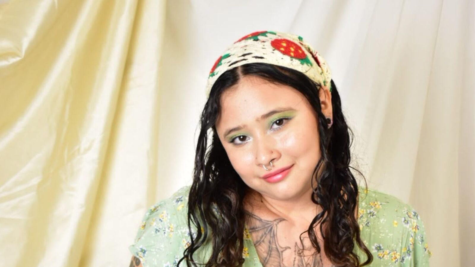 CassieBloom glamour portrait