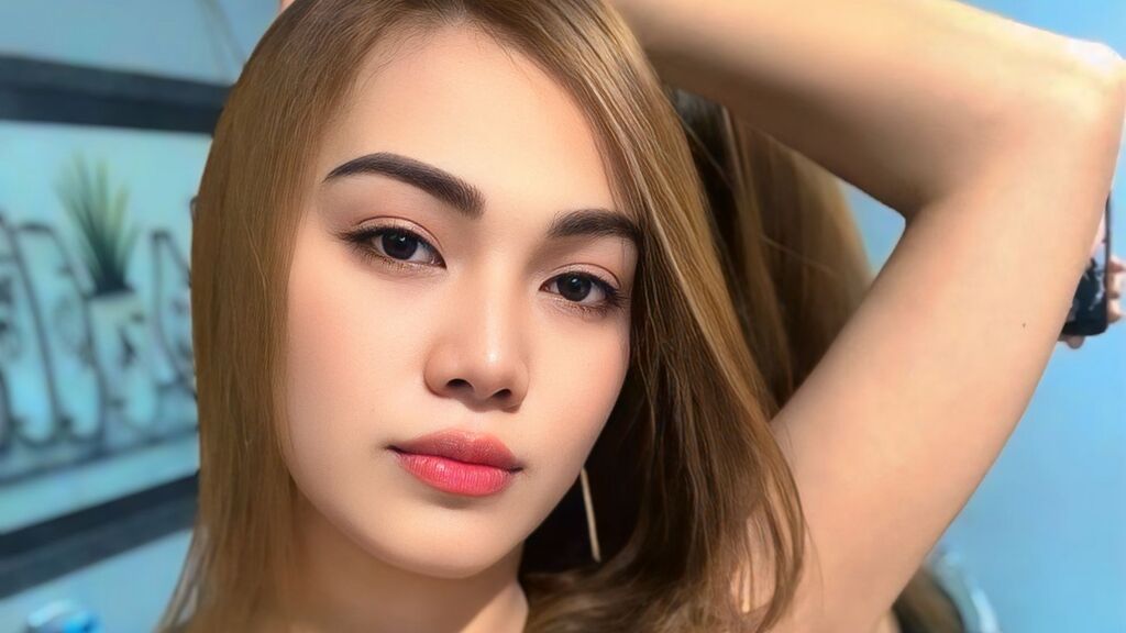 HaileyCanlas cover