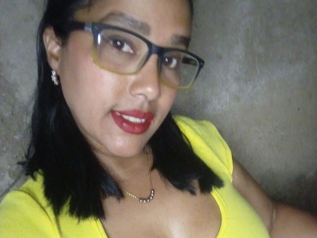 RENNATASOLIS Nude