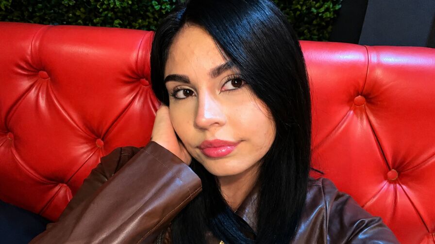 KhatyRose's Live Nude Chat