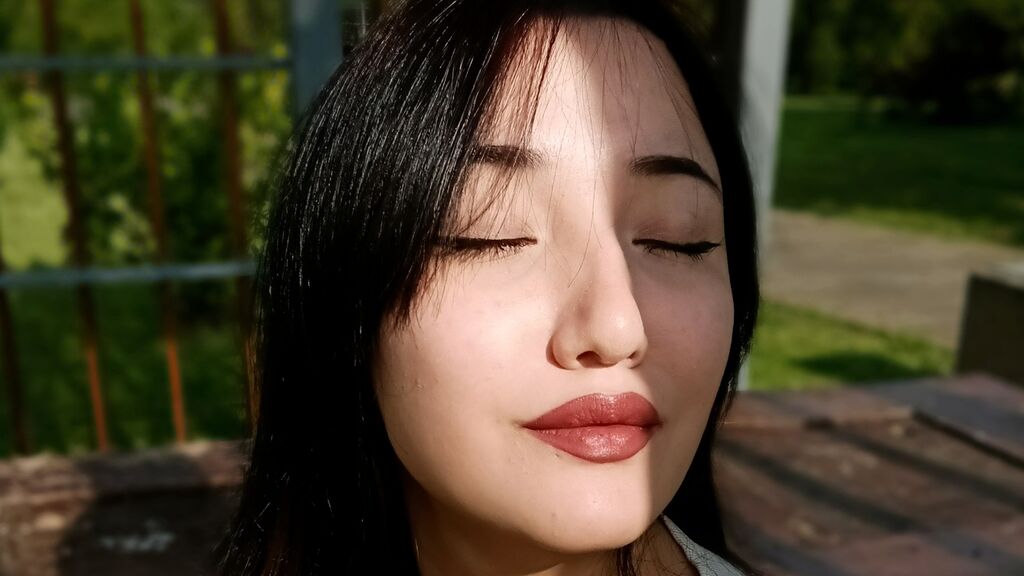 LinaAranda's profile from Jasmin at GirlsOfJasmin'